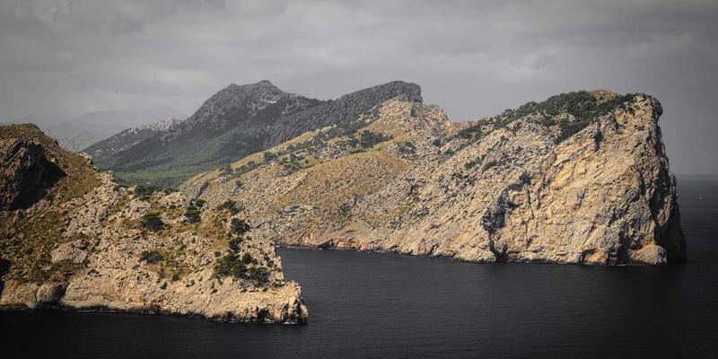 网络切片在5G专网中的商业落地：技术咨询与系统集成为垂直行业提供定制化网络服务